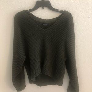 American Eagle Knitted Sweater